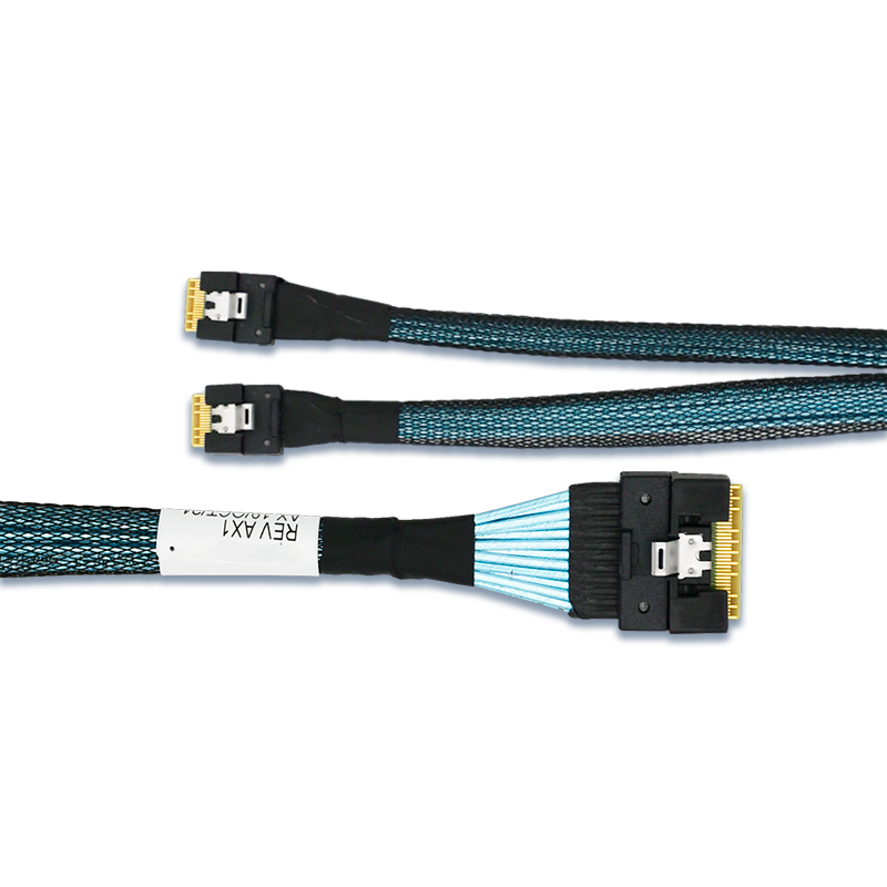 SlimSAS SFF-8654 8i auf 2 xSFF-8654 4i Kabel PCIe 4.0 80CM